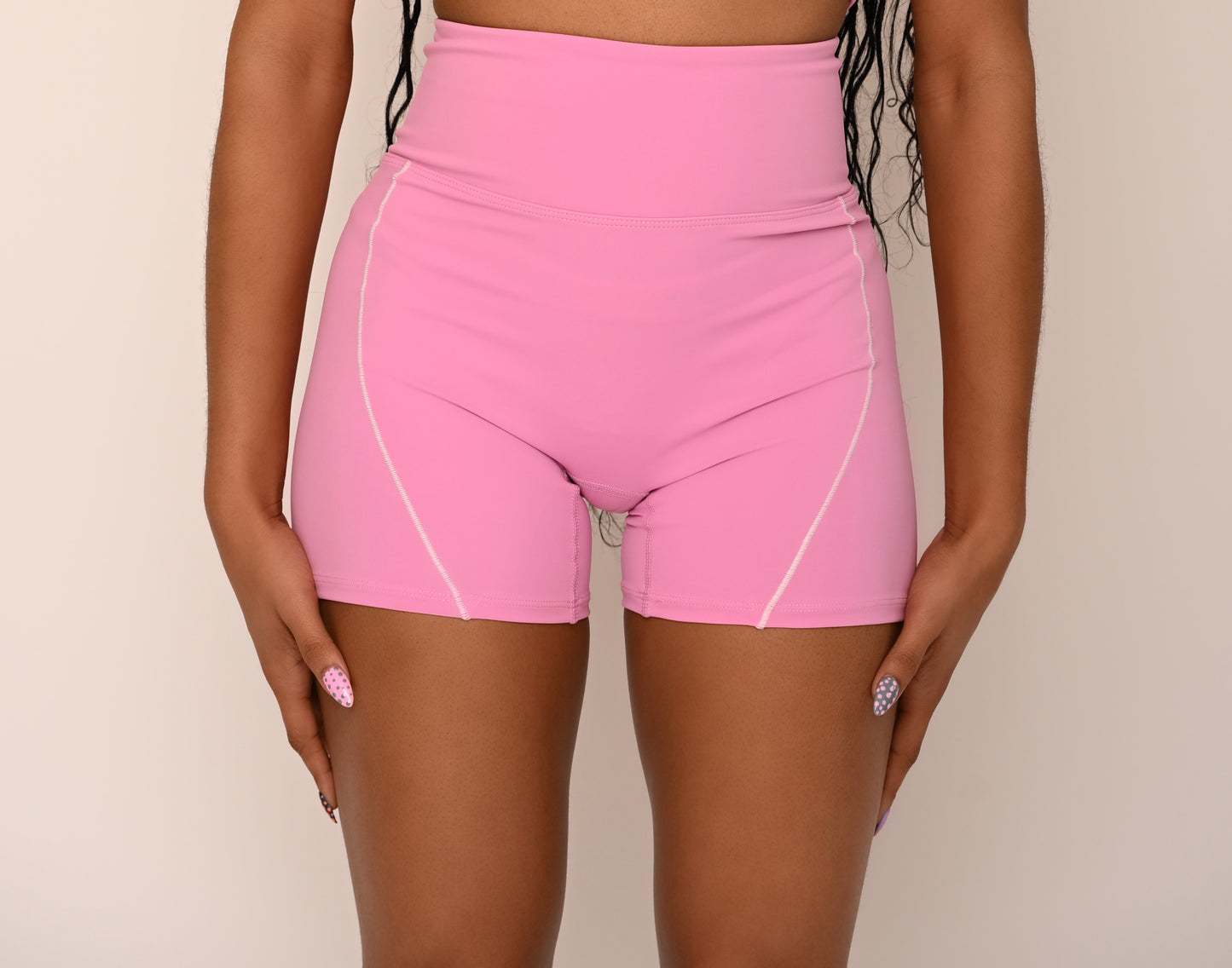Outlined Soft Sculpt Shorts